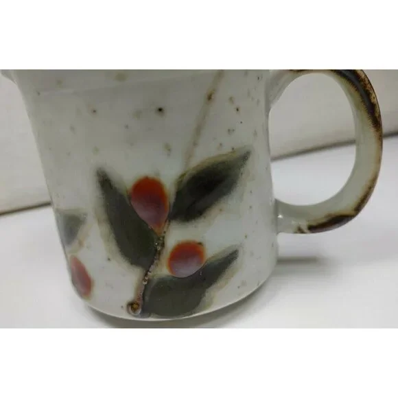Hand Painted Leaf Round Shaped Speckled White Ceramic Coffee Mug Handle Creamer - Picture 6 of 9